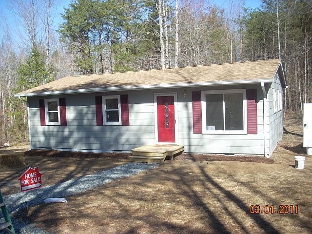 1st image of 373 Harris Ct