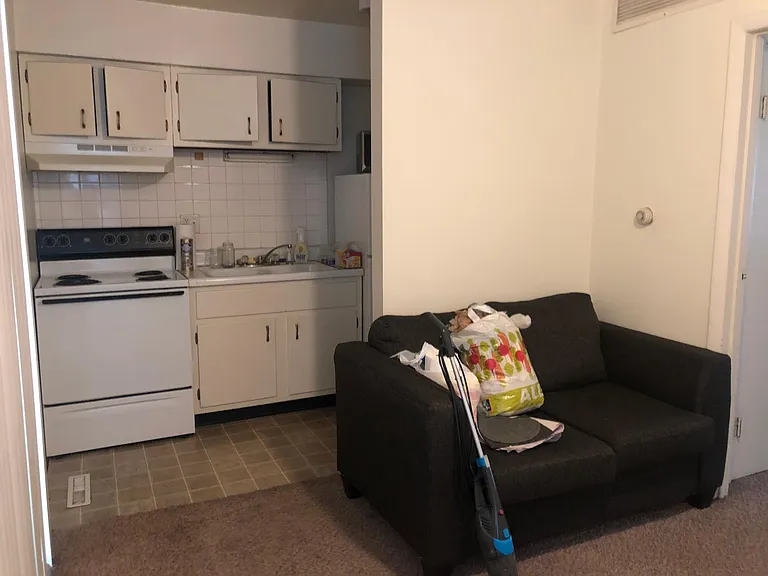706 S Walnut St #5 — Photo 3