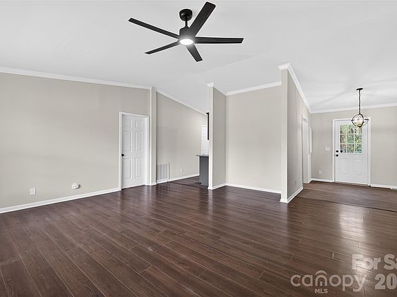 5th image of 5000 Kerr Ln