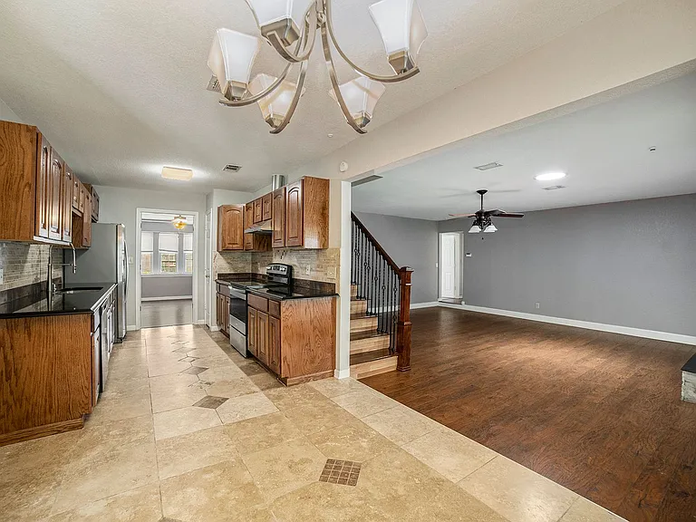 2940 Flamingo Cir — Photo 11
