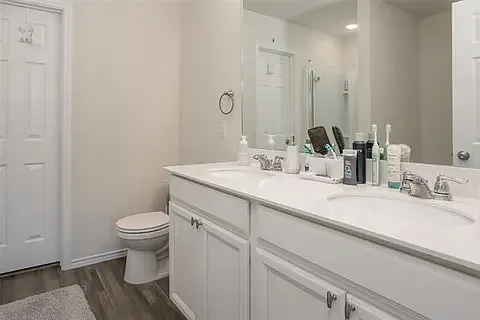 9121 Lookout Point — Photo 13