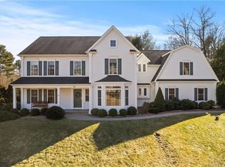 78 Beekman Pl, Madison, CT 06443