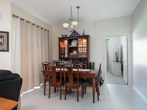 4th image of 1408 Carnoustie Ct