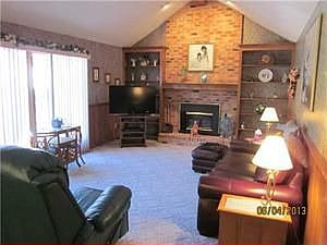 5th image of 56 Hoviland Ct