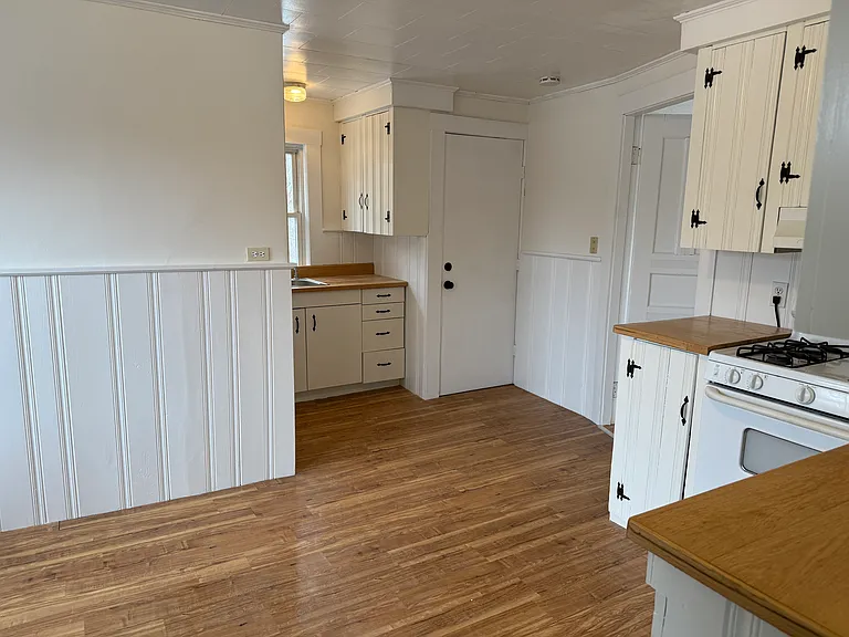 12 Anawan St #2 — Photo 13