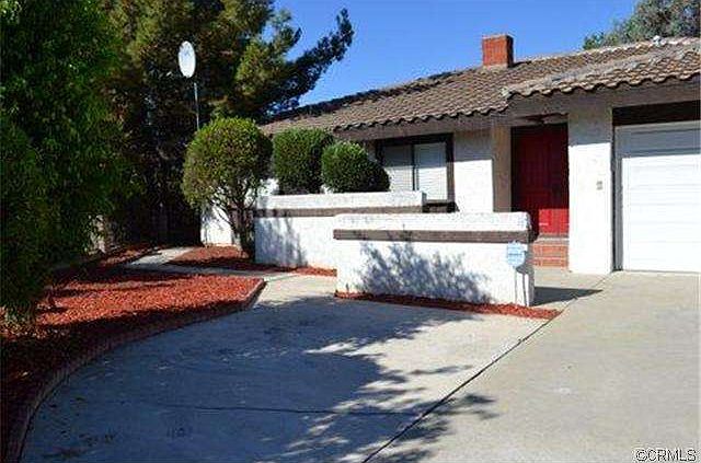 1st image of 227 Hillcrest Dr