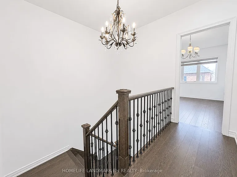 91 Cobb St — Photo 14