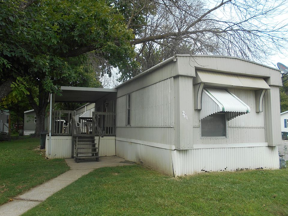 1st image of 261 Beach St