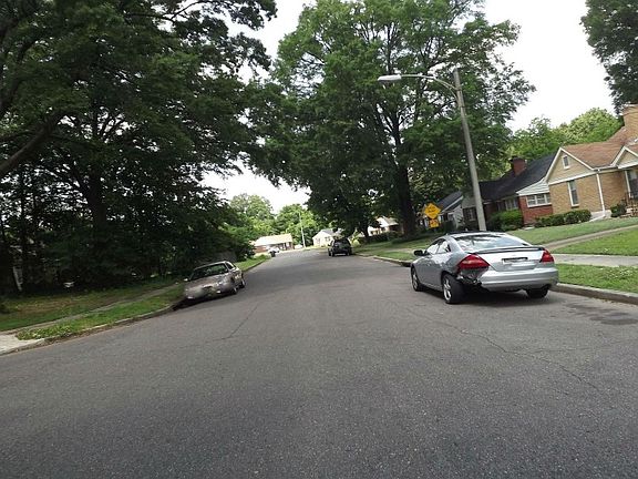 5th image of 3196 Highland Park Pl
