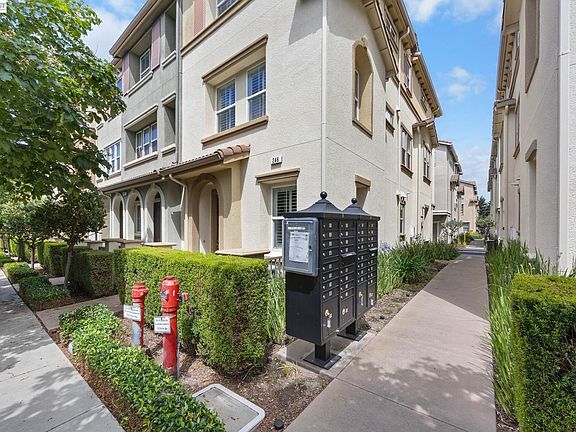 2nd image of 246 Sullivan Way