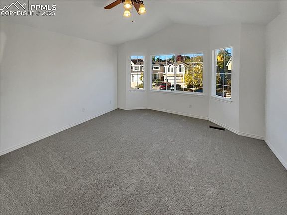 5th image of 4669 Desert Varnish Dr