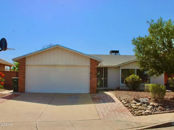 243 N Redcoat Ln, Tucson, AZ 85748
