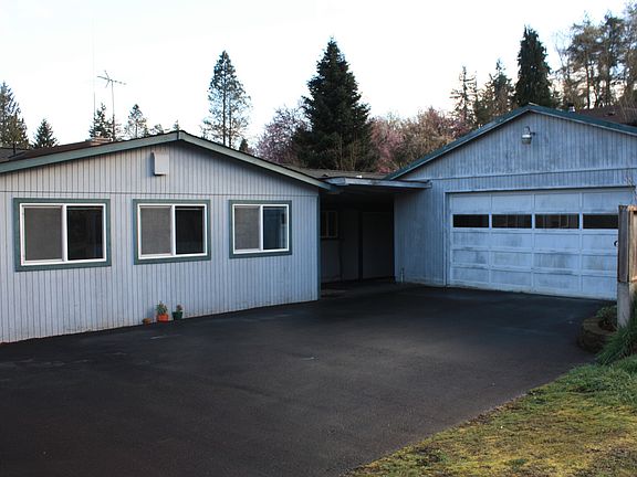 3rd image of 26633 NE Richardson St