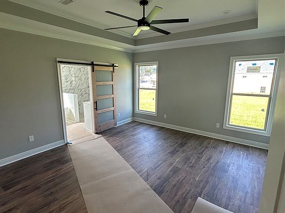 4th image of 411 Bella Dr