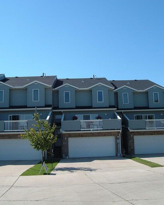 1st image of 2229 Knightsbridge Ct