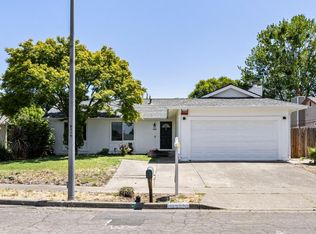 2288 Valley West Ct, Santa Rosa, CA 95401
