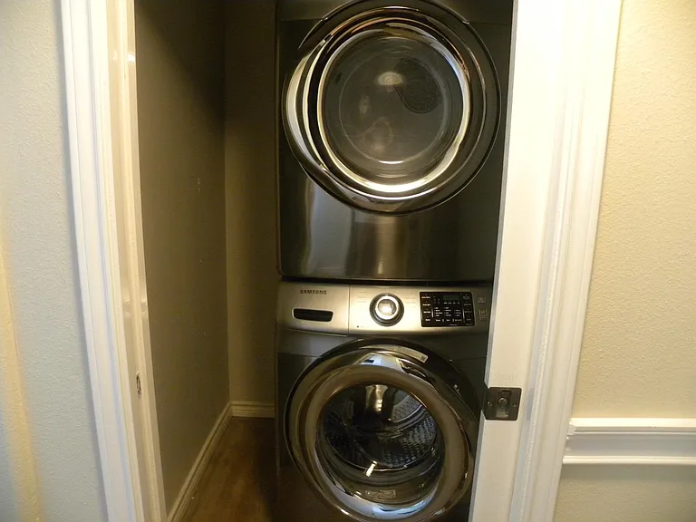 401 Cole St #B — Photo 5