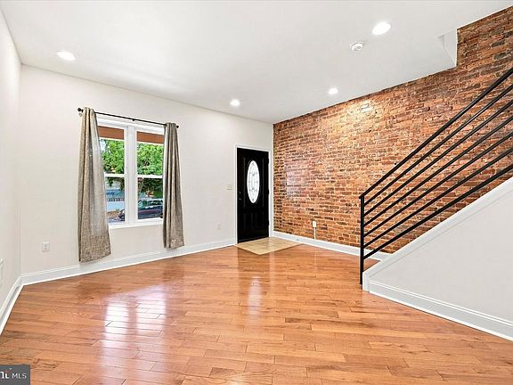 3rd image of 1027 S 50th St