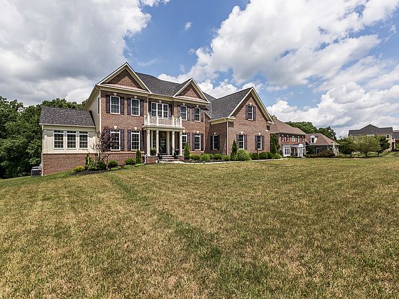 11040HuntersViewRoad003_08072017