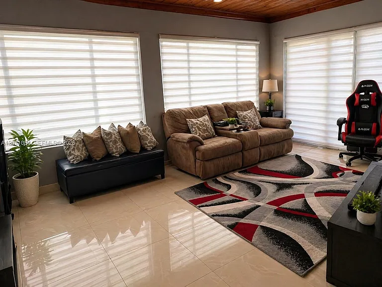 10290 SW 24th Ct — Photo 47