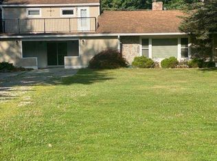 6099 Lakeshore Rd, Lakeport, MI 48059