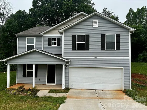 1050 Glenbriar Ct, Woodleaf, NC 27054