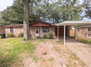 8221 Whitmire Rd, Pensacola, FL 32514