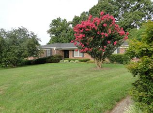 901 Marlboro Rd, Knoxville, TN 37909