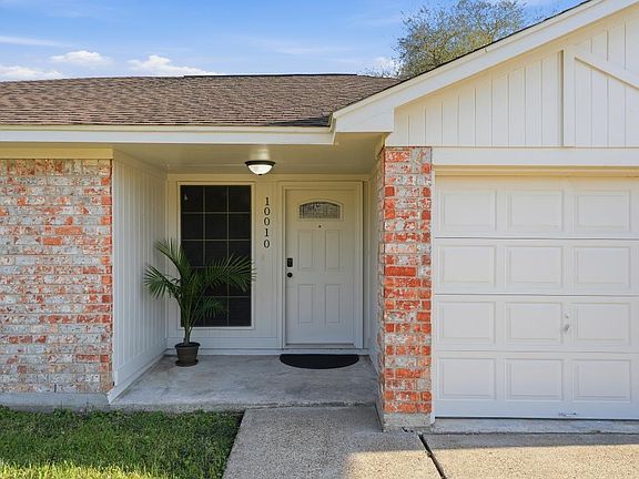 3rd image of 10010 Winding Trail Rd