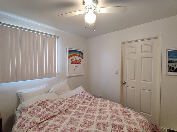 4th image of 2316 Virginia Ave #E