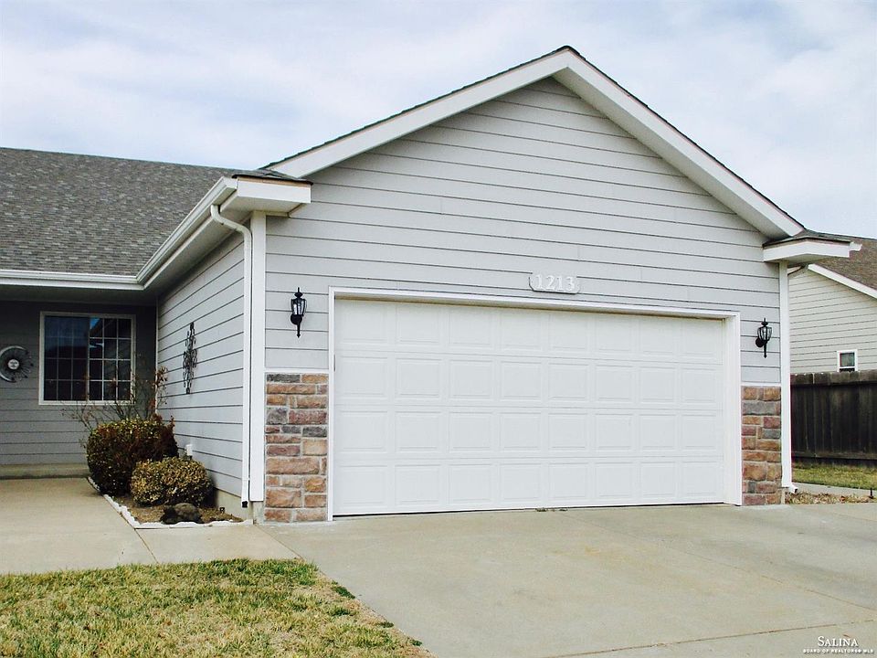 1st image of 1213 Sierra Dr