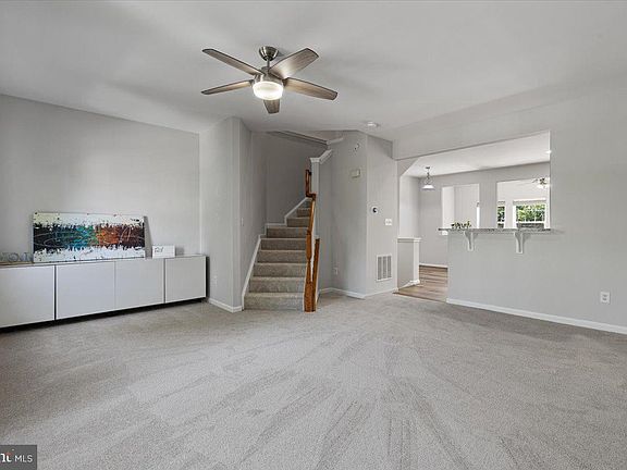 3rd image of 12749 Stone Lined Cir