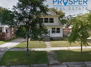 1456 Cedar St, Green Bay, WI 54302