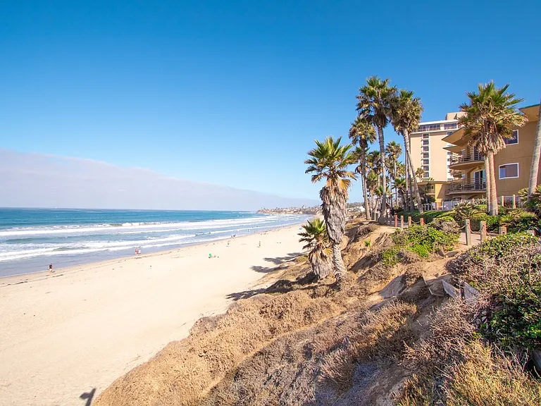 Charming 1 Bed/1 Bath - Just One Block from the Ocean in North Pacific Beach! — Photo 14
