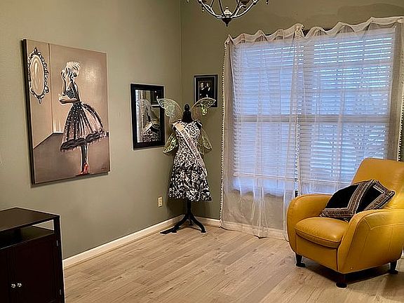 Traditional Dining Area