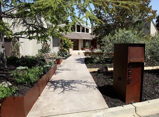 358 Saint Andrews Dr, Napa, CA