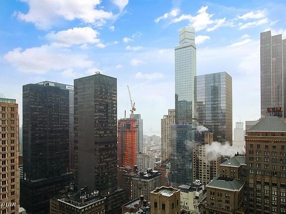5th image of 150 W 56th St APT 3410