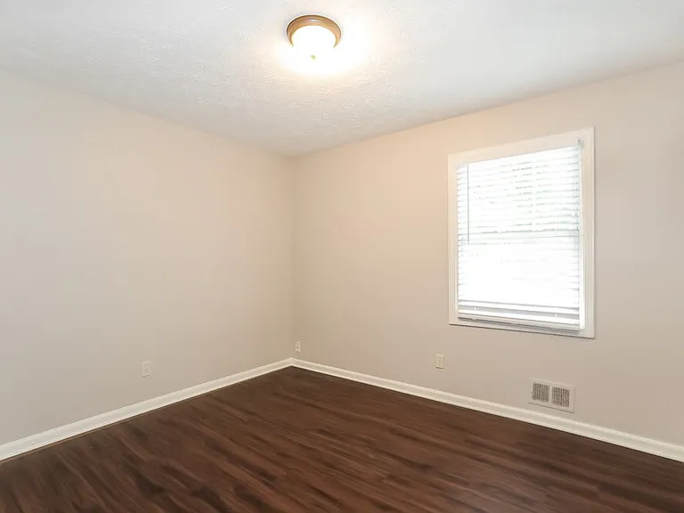 4436 Colony East Dr — Photo 15