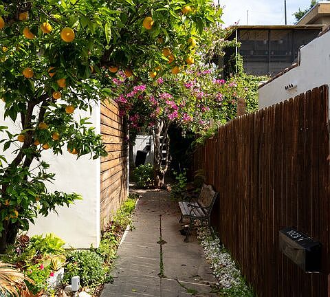 2nd image of 1032 N Hayworth Ave