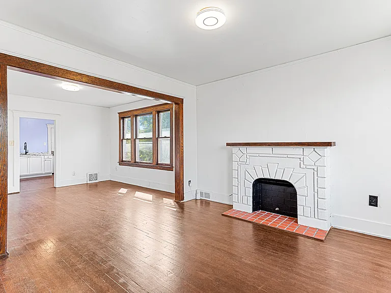 1076 N Rademacher St #1076 — Photo 4