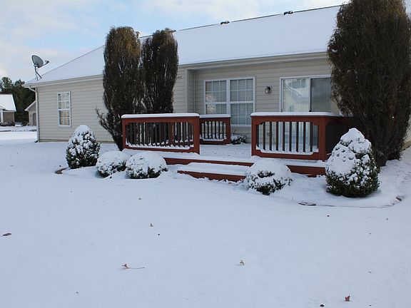 3rd image of 2710 W Long Meadow Ln