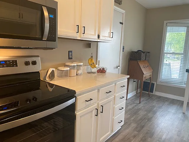 8501 Adventure Ct — Photo 10