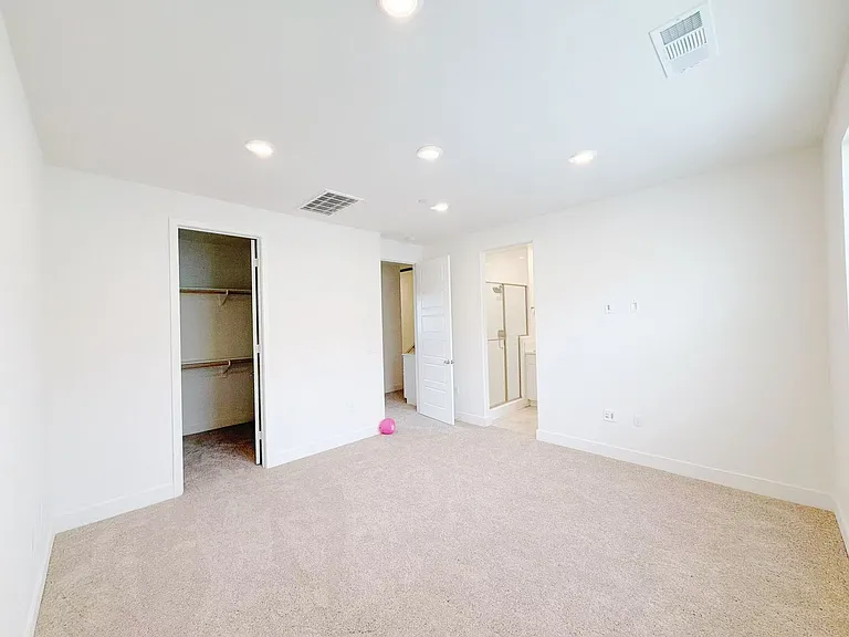 18288 Maidenhair Way — Photo 10