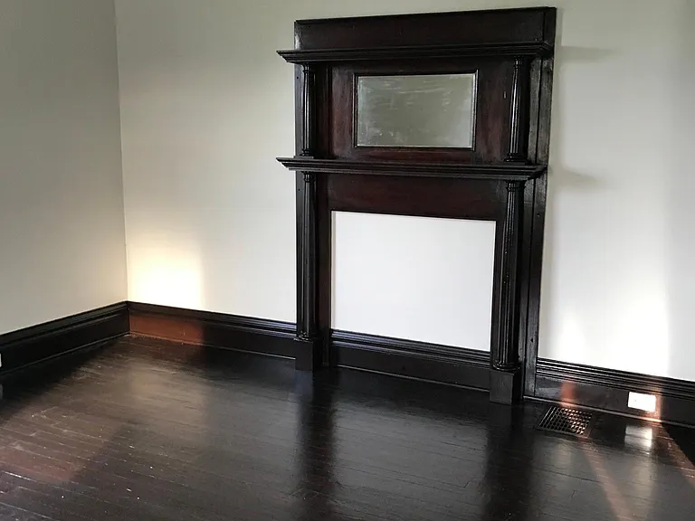 1008 Blackburn St — Photo 5