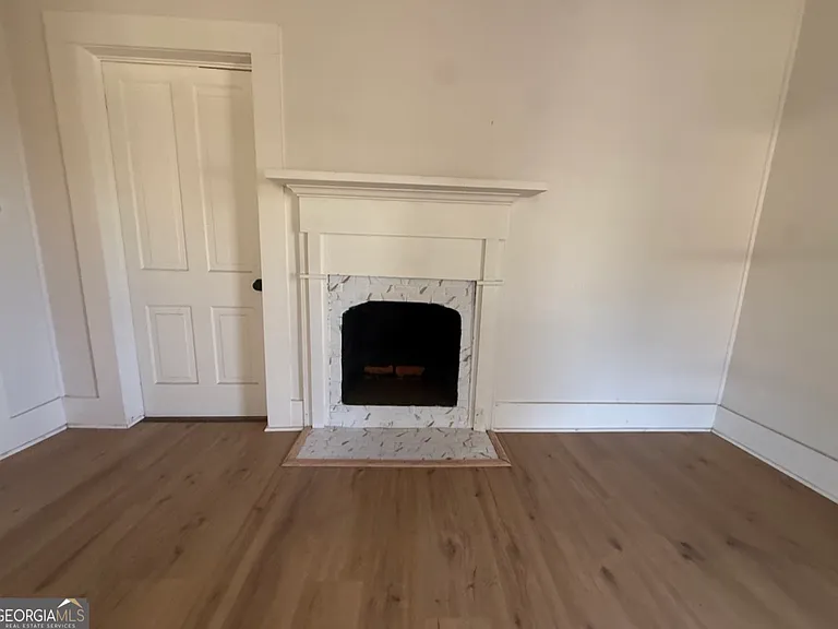 604 Shy St — Photo 25