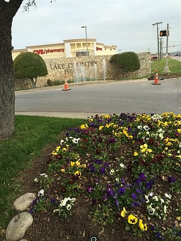 1st image of 8809 Hidden Hill Dr