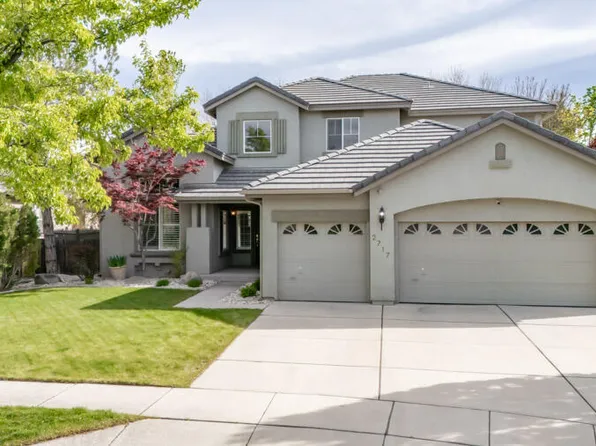 2717 Hamm Ct, Sparks, NV 89436