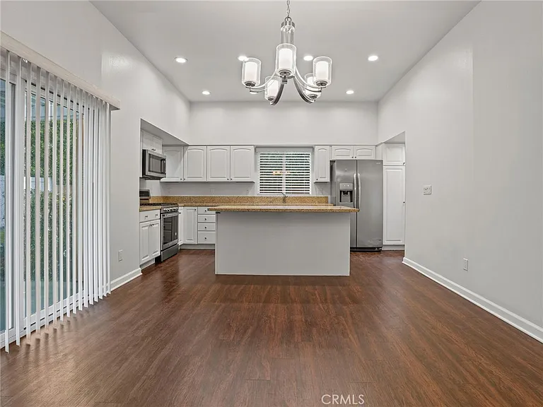 15940 W Ward Ct — Photo 5