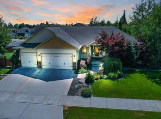 2521 W Hawthorne Rd, Spokane, WA 99208