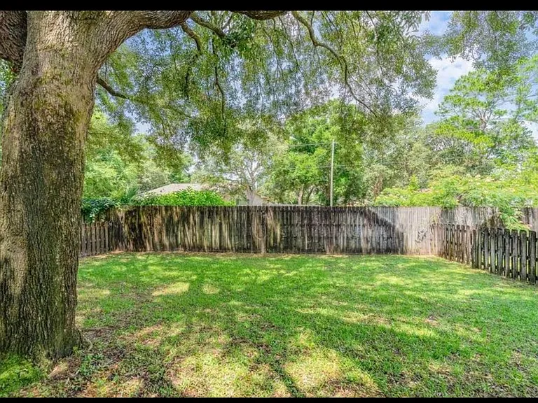 2751 Bay Club Dr — Photo 14